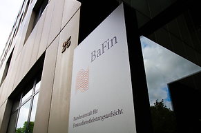 Nach Verlust-Studie: Bafin will Kleinanleger vor Turbo-Zertifikaten sch&uuml;tzen