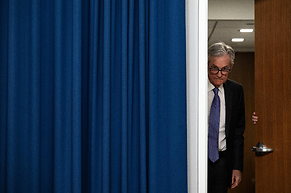 Investor Woche: Fed-Zinssenkung unsicher, Chinas Exporte boomen, Kl&ouml;ckner vor &Uuml;bernahme, Porsche verkauft 21 % weniger Autos, Rekordgewinn bei TSMC, Arctic Minerals findet Anomalien bei Hennes Bay