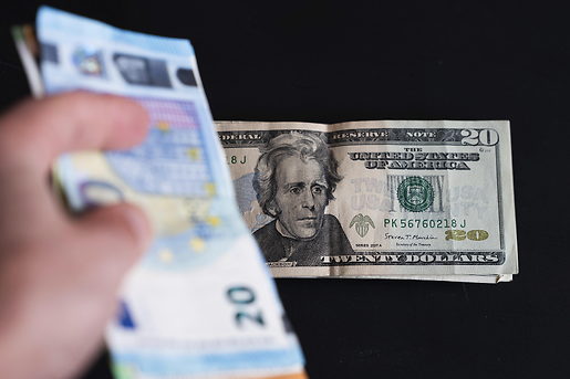 Devisenmarkt: Wie weit geht die Dollar-Schwäche noch?