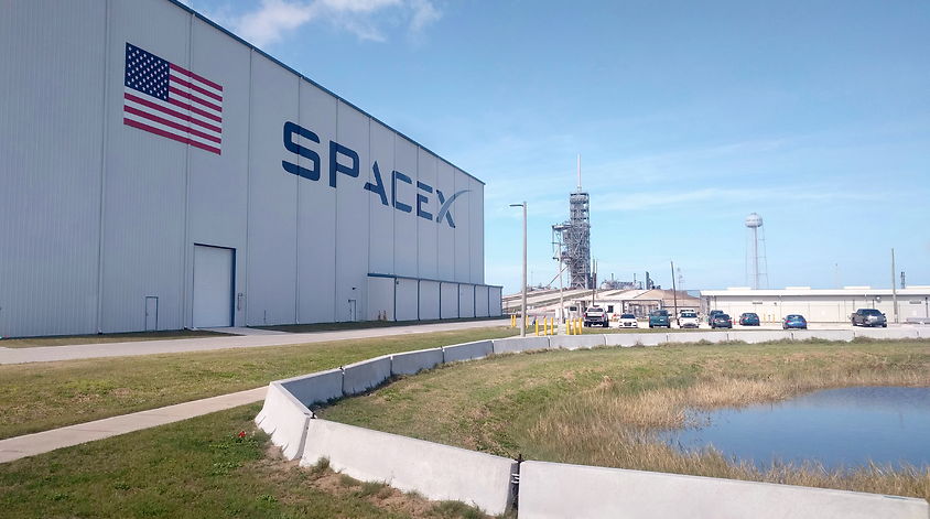 Investor Woche: SpaceX vor IPO, OpenAI erhält 122 Mrd. USD, Tesla und Nike enttäuschen, Algo Grande bohrt bei Adelita 57 m mit über 1,8 % CuEq