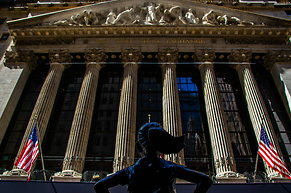 Gier an der Wall Street: Finanzm&auml;rkte absorbieren milliardenschwere Kapitalma&szlig;nahmen
