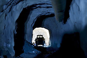 EU treibt Rohstoffsuche voran: Agnico Eagle, Alkane, Arctic Minerals, Blue Moon Metals, Firefox Gold und Co. machen Nordeuropa zum Bergbau-Hotspot