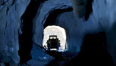 EU treibt Rohstoffsuche voran: Agnico Eagle, Alkane, Arctic Minerals, Blue Moon Metals, Firefox Gold und Co. machen Nordeuropa zum Bergbau-Hotspot