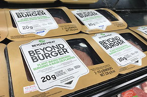 Umsatzplus mit Fragezeichen: Beyond Meat übertrifft Erwartungen mit neuer Prognose