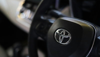 Auf dem Prüfstand: Technikmängel erhöhen den Druck auf Toyota und Tesla