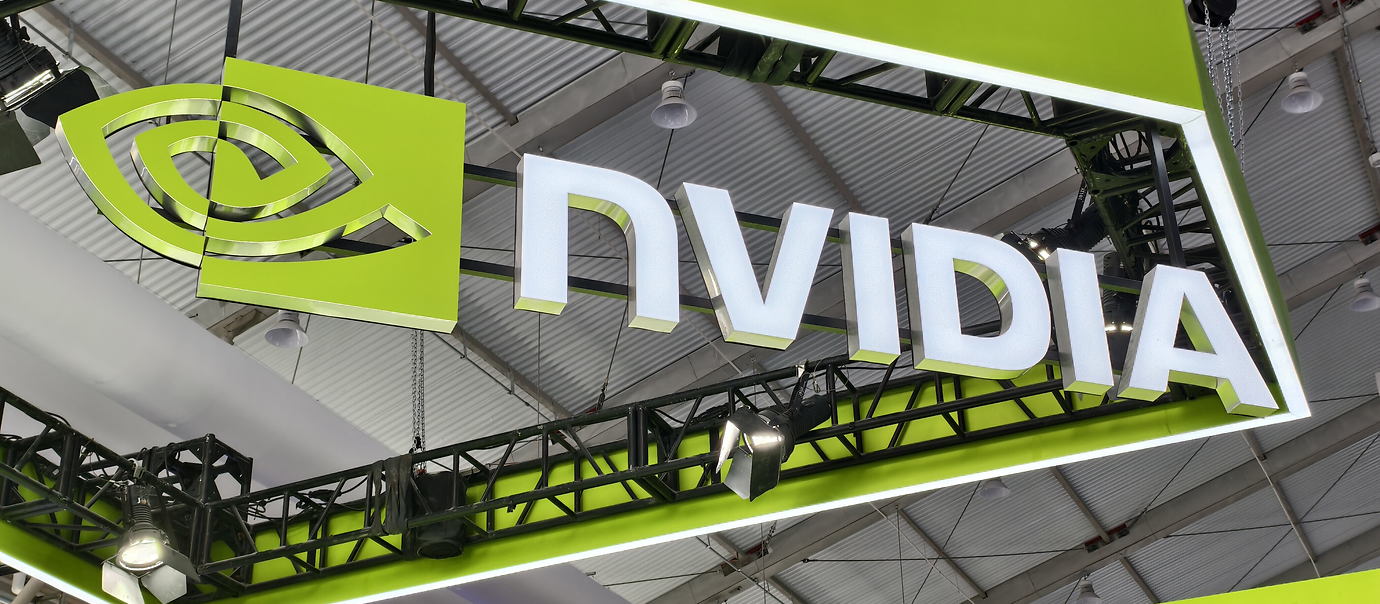 Investor Woche: Nvidia über Erwartungen, Shein und YMTC vor IPO, Meta zahlt 16,7 Mrd. USD, Purecore Metals im Uran-Aufwind, Realty Income günstig bewertet