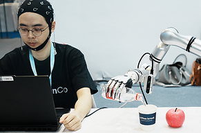 Neue Schnittstellen: China baut mit Gehirnimplantaten eine Industrie auf