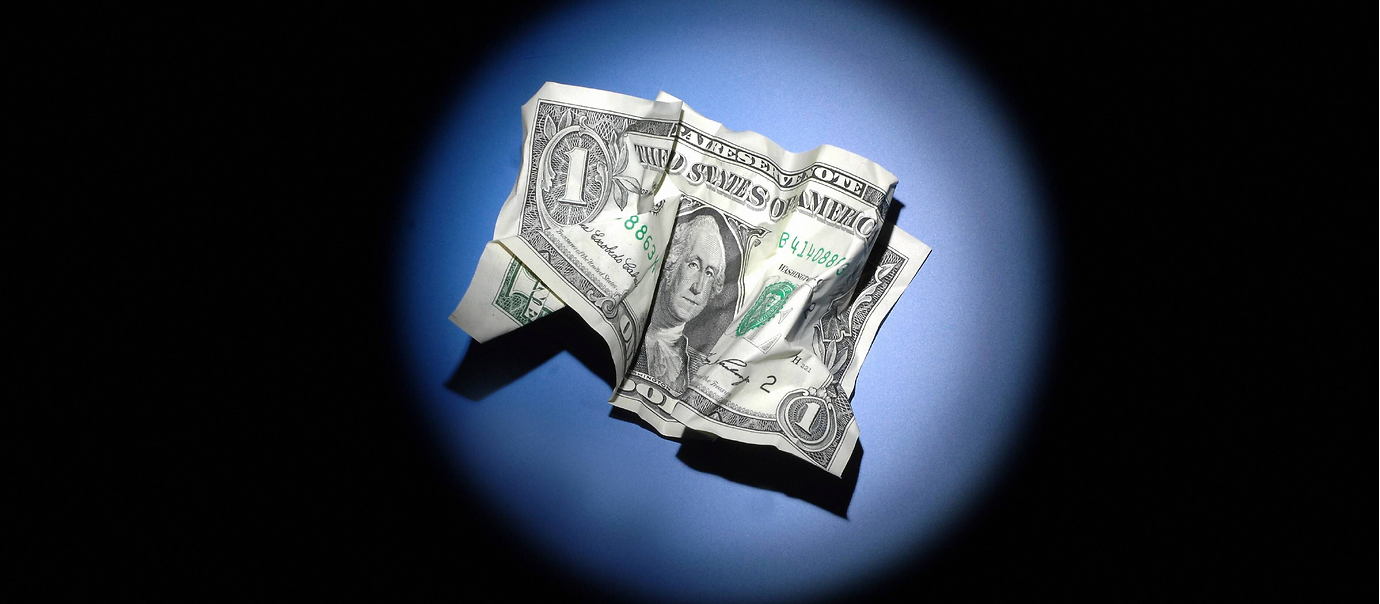Investor Woche: Zweifacher US-Inflationsschock, Anthropic steigert Gewinn um 45 %, Tesla präsentiert fliegenden Roadster, Netflix streicht Jobs, International Graphite mit Wogen-Abnahmedeal