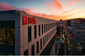 Ende der Erfolgsserie: Kurssturz von Netflix stellt die Programmstrategie infrage